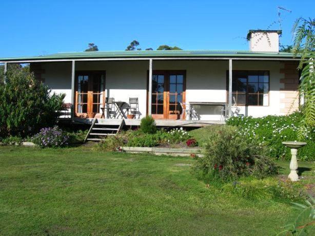 Platypus Park Country Retreat Villa Bridport Exterior photo
